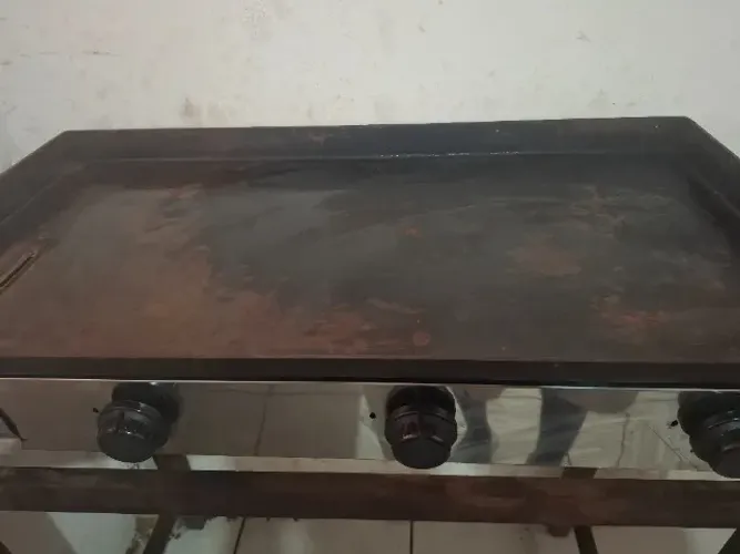 Chapa de hambúrguer e bifeira