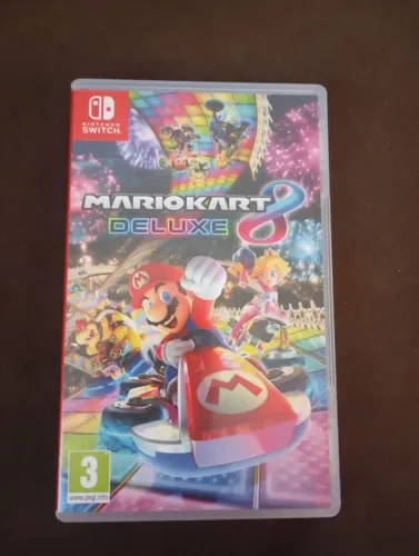 Mario kart 8 deluxe