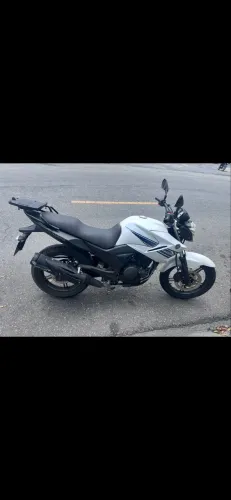YAMAHA FAZER 250