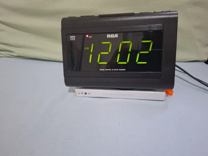 Rádio relógio RCA
