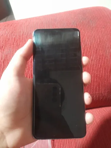 Samsung s20 128gb, tela listrada, funcionando normalmente