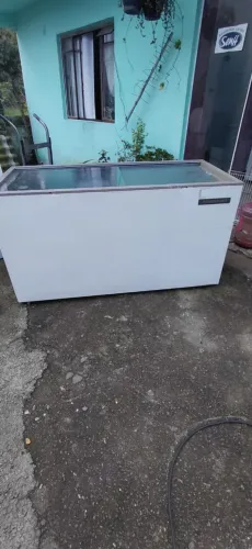 Freezer horizontal expositor Prosdócimo 127v em ótimo estado Entrego