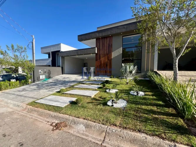 Casa Totalmente Térrea no Euroville II