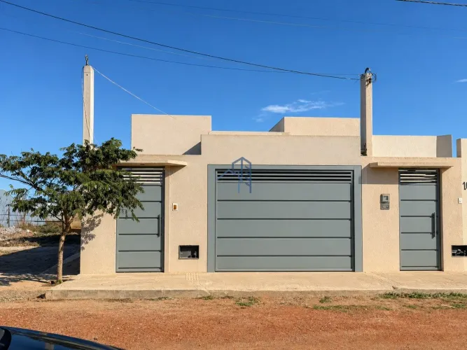 Casa em fase de acabamento com 3/4 sendo uma suíte