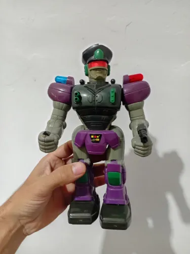 Robô antigo ano de 1994