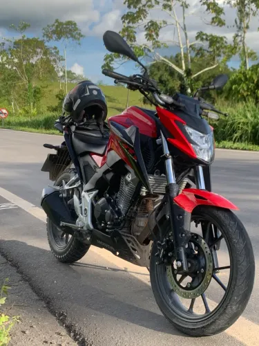 VENDO CB300f 2024