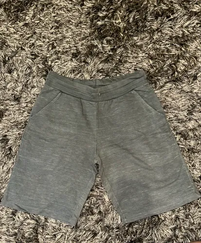 Short masculino infantil tamanho 14 anos cinza