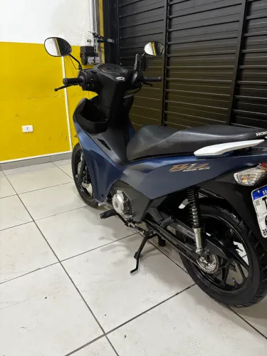 Biz 2025 / 125