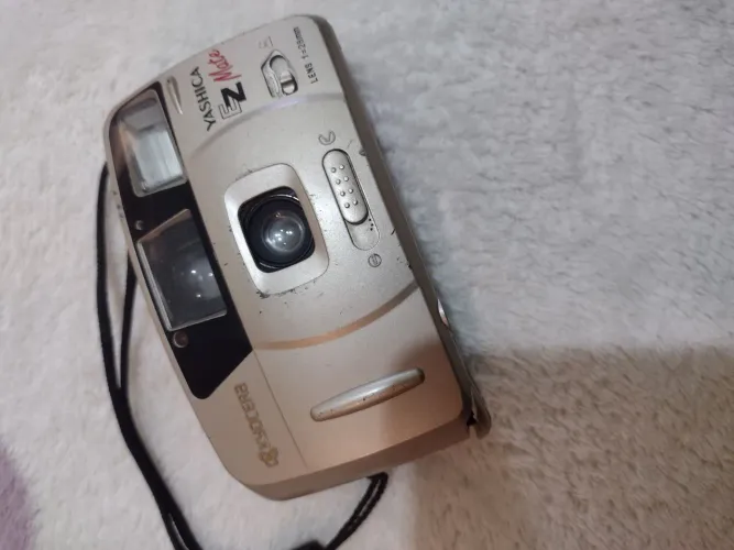 Máquina de fotografia antiga