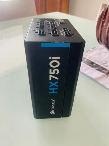 Vendo varias peças de computador no valor negociável 