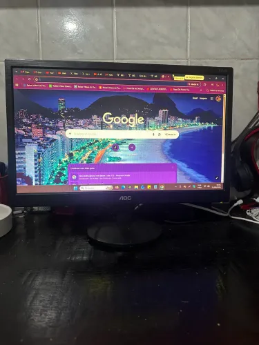 Monitor AOC Led 18.5 E970SWNL funcionando