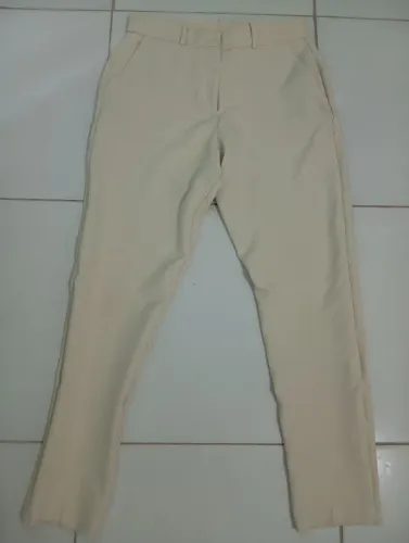 calça aighty alfaiataria creme m