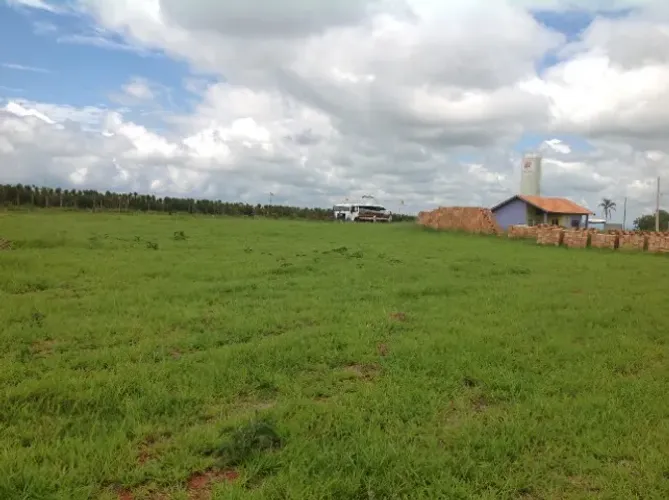 Terreno 250m2 - São José da Barra - Loteamento Shangrilá I - Residencial ou Comercial