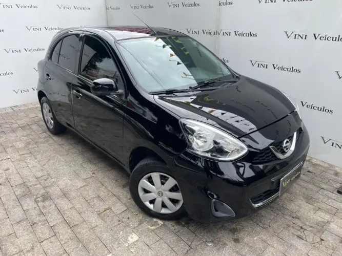 Nissan March 1.0 12V Flex 5P 2015