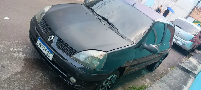 Renault Clio Authentique 1.0 8V 3P 2004