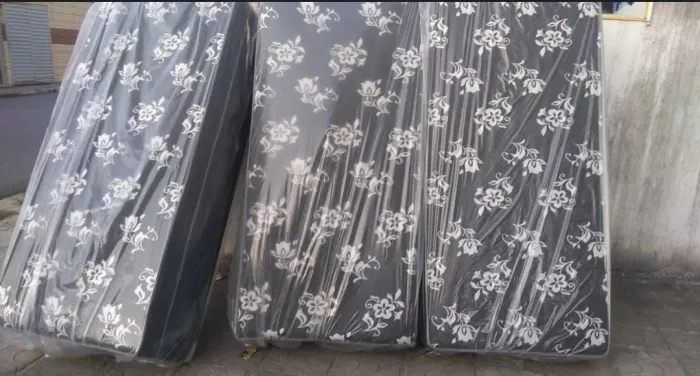 Cama box solteirão 