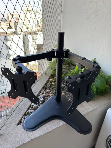 Suporte para dois monitores ELG