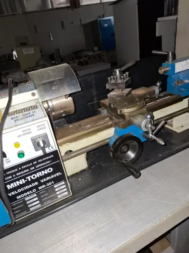 Mini torno MR-301