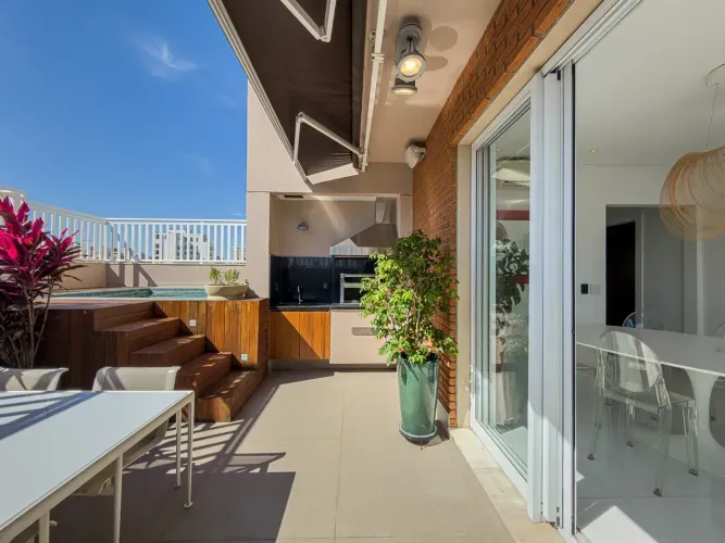 Cobertura Duplex no Jardins com área gourmet e vista livre