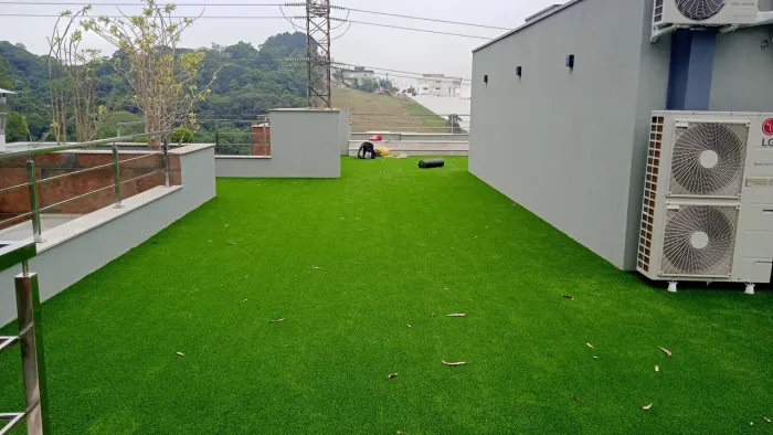 Instalações Carpete / Vinílico / Paviflex / Manta / Grama Sint. / Rodapé / Autonivelante
