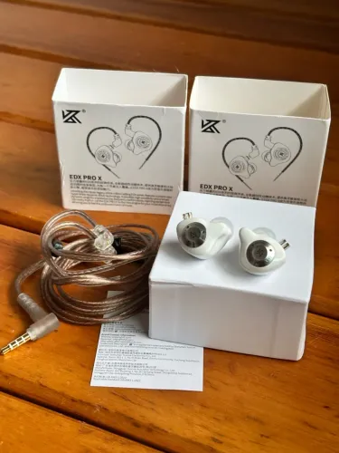 Fone KZ EDX PRO COM MIC TIPO P2