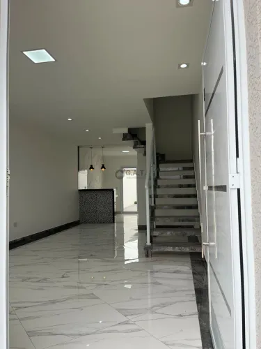 Casa para locação em Sorocaba-SP, Vila Barao: 2 quartos, 1 suite, 2 salas, 2 banheiros, 2