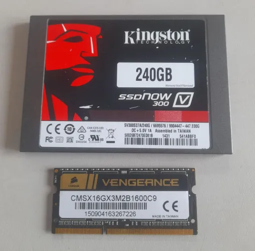 Vendo: HD ssd 240gb um pente de memória 16gb ddr3