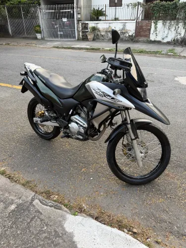 XRE 300