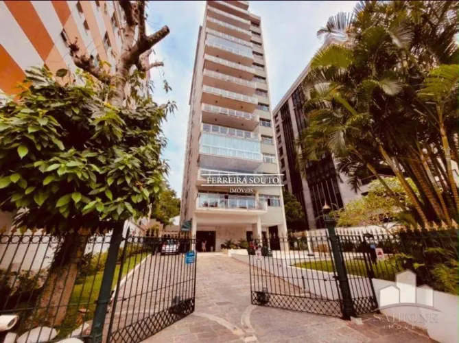 Apartamento para Locação | Edifício Duque de Bragança Centro de Petrópolis/RJ