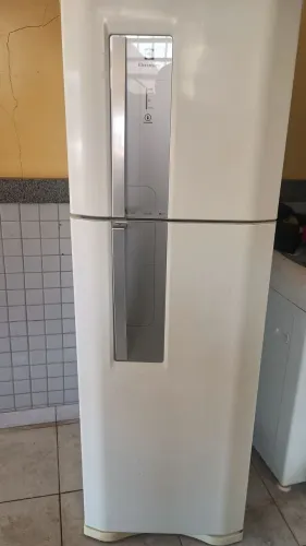 Refrigerador Eletrolux Frost Free 