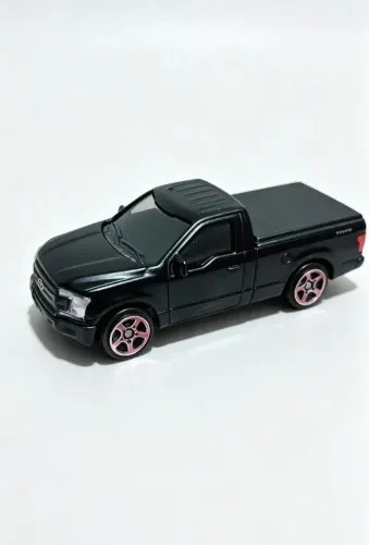 Miniatura Caminhonete Ford F-150 Preta 1:64