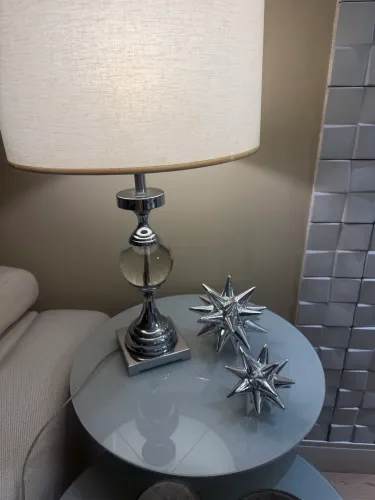 Conjunto de esferas decorativas cromadas espelhadas - design moderno
