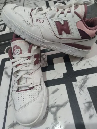 Tênis new balance 550