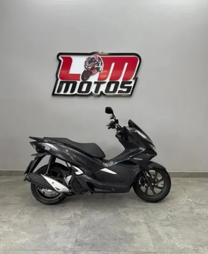 2022 - Honda PCX 150 - Km; 4.131