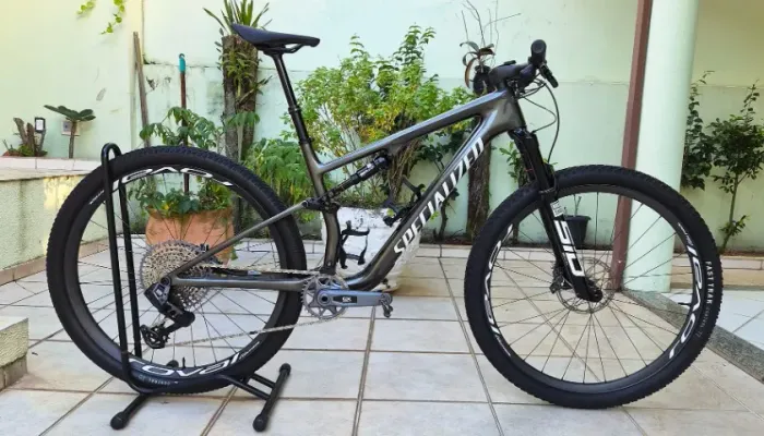 Specialized Epic 8 Expert - Tamanho L