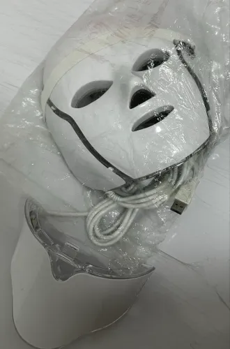 Máscara Facial de LED para Fototerapia 