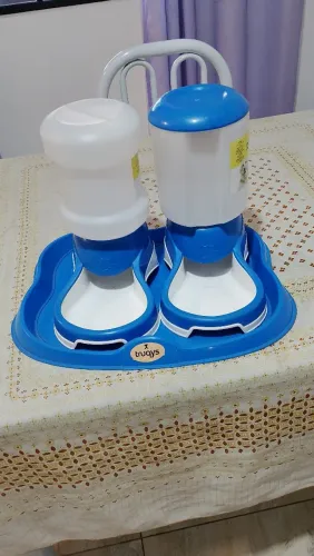 Bebedouro comedouro automático para cães e gatos