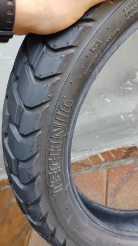 Pneus 110/90/17 , traseiro Bros, xr3190
