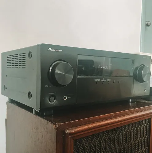 Pioneer VSX-325 5.1-Ch Bluetooth 4K A/V Receiver
