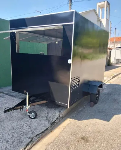 Trailer Zug