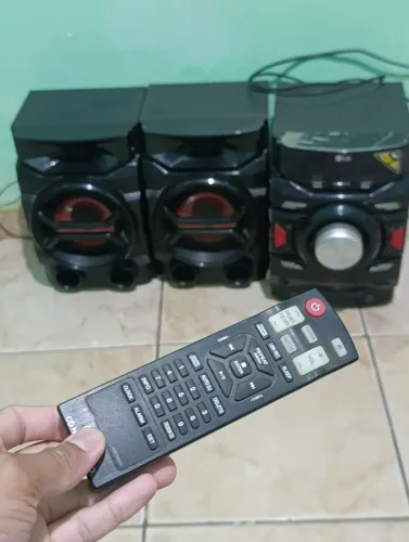 SOM LG CM4350