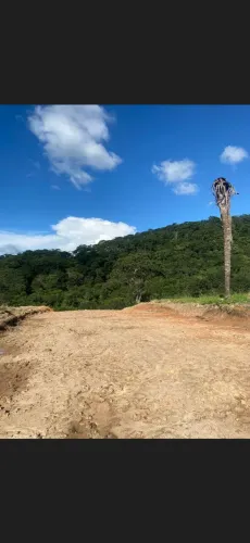 Excelentes terrenos em Serra Negra