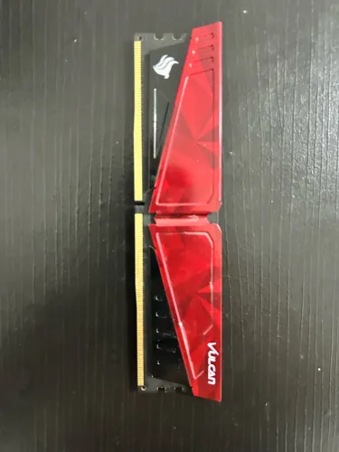 Memória RAM 8GB DDR4