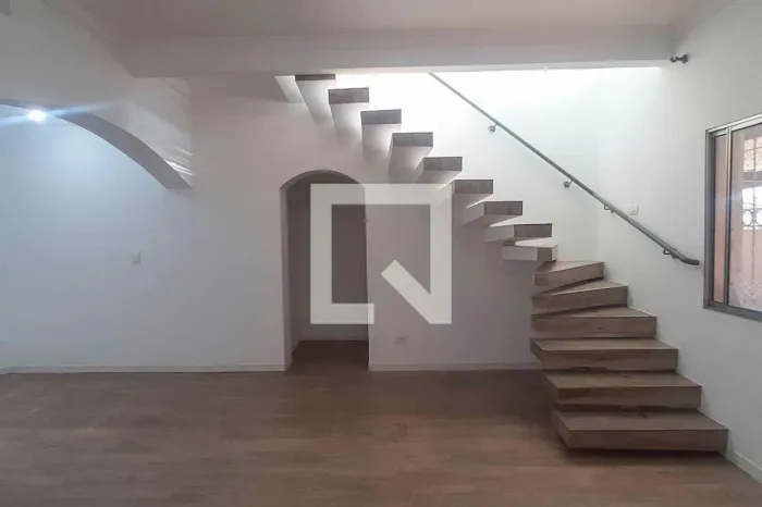 Casa à Venda - Vila Yara, 4 Quartos, 198 m2