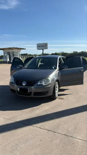 Volkswagen Polo Sedan 1.6 MI Total Flex 8V 4P 2011