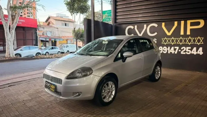 Fiat Punto Essence 1.6 Flex 16V 5P 2012