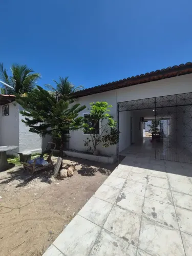 Casa no Lago Jacarey em rua sem saída