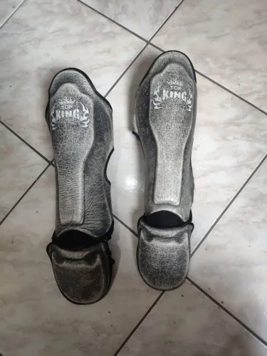 Caneleira Muaythai TOP KING