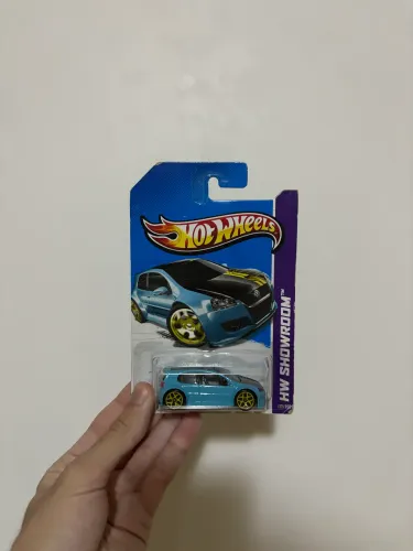 Hot Wheels Golf GTI 2013