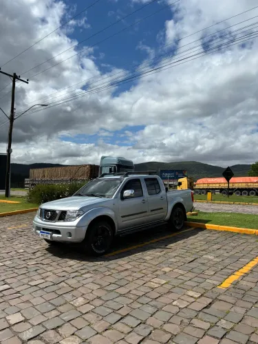 Nissan Frontier LE CD 4X4 2.5 TB Diesel Aut. 2009